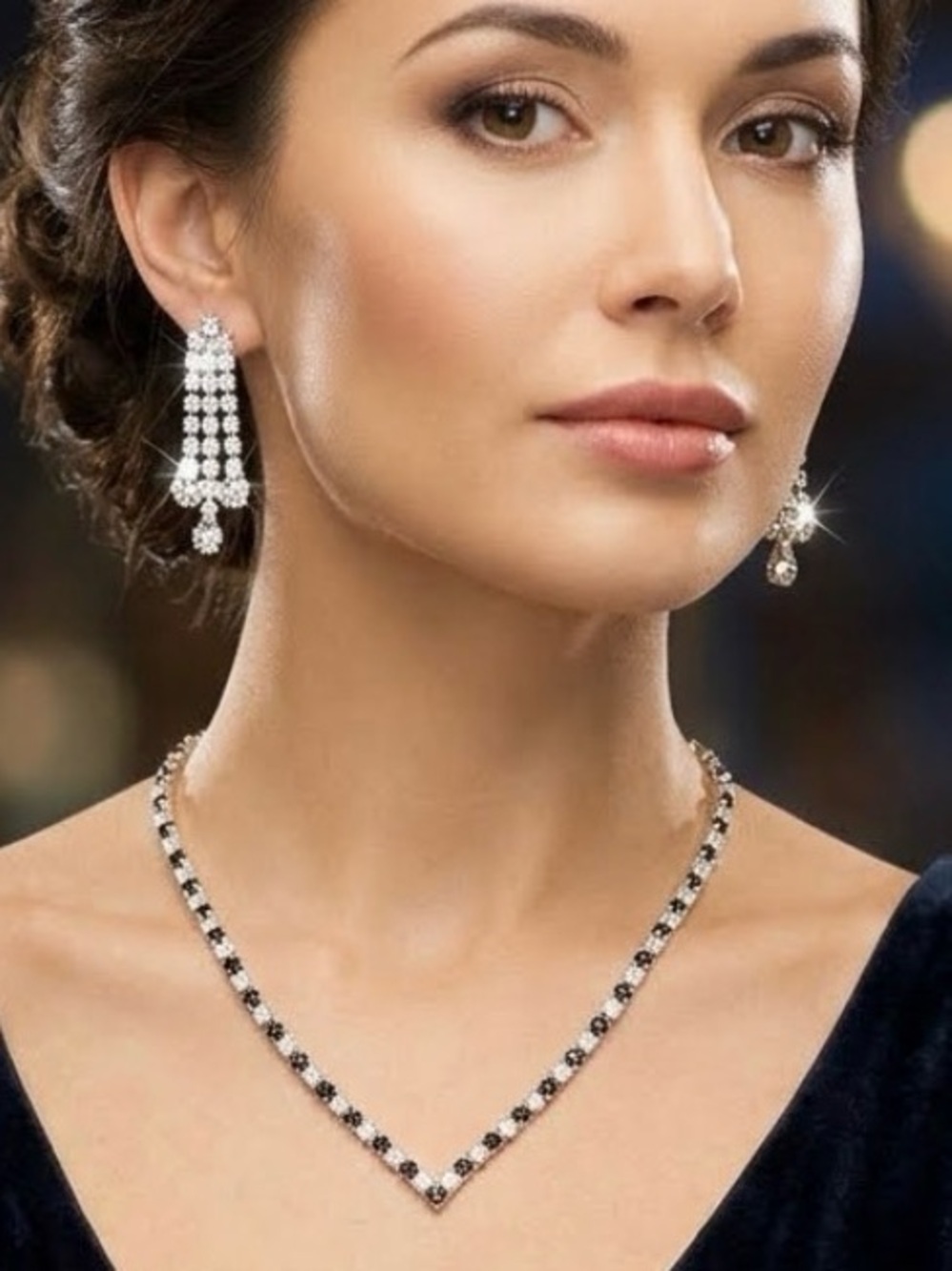 Necklace & Earrings